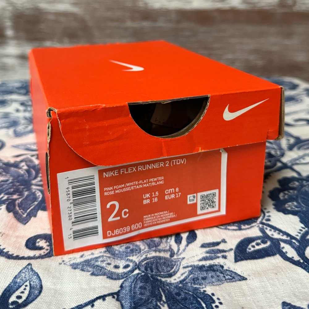 🌸NEW🌸 Nike Flex Runner 2 Slip-On Sneaker - Picture 3 of 7